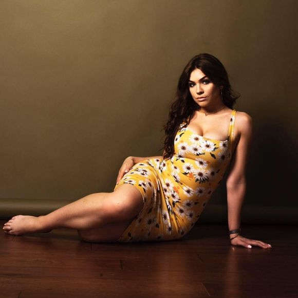 Meet your Posher, Vanessa - Picture 1 of 1